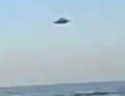 Ufót lőhettek ki a vadászgépek - videóval Ufót lőhettek ki a vadászgépek - videóval