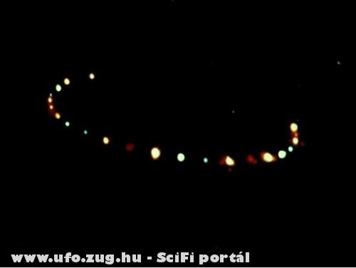 Alakzatot formálnak az ufo-k
