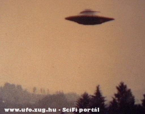Ufo naplementében