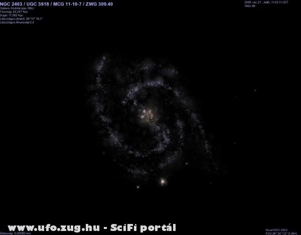 NGC 2403 as galaxis , háttérben pár másik galaxissal