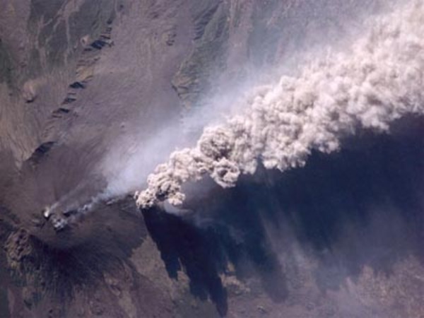 Az Etna kitörése fentrõl
