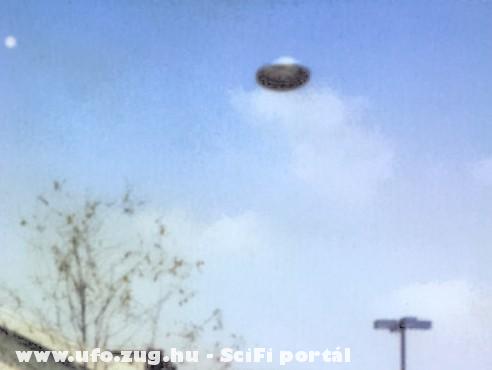 UFO Kaposvár felett 2009. okt. 23. (saját fotó)