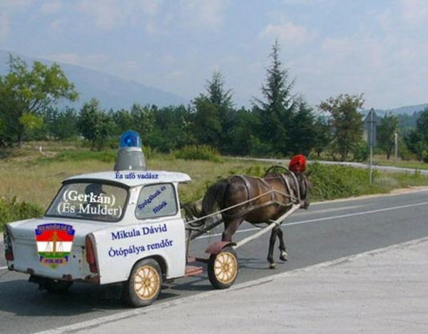Az ufók és a gyorshajtók réme