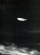 UFO az éjszakai égbolton