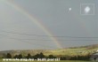 Ufo a szivárvány mellett