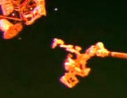 UFO látogatta meg a Nemzetközi Űrállomást? UFO látogatta meg a Nemzetközi Űrállomást?